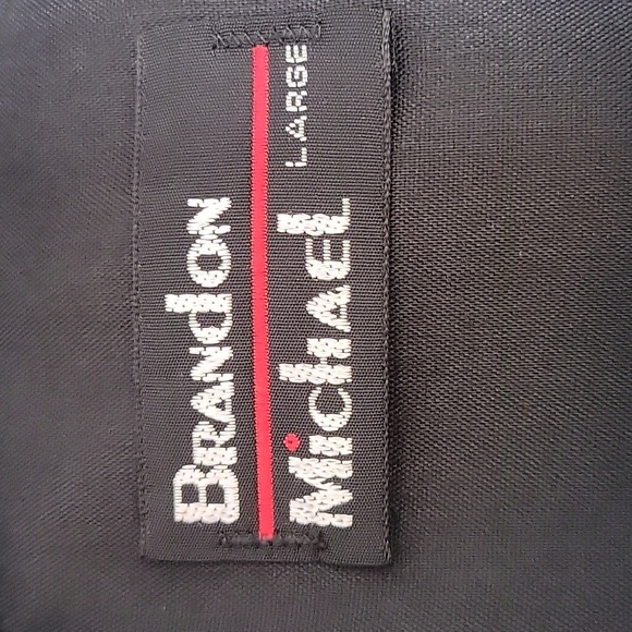 New Tux - Picture 2 of 4